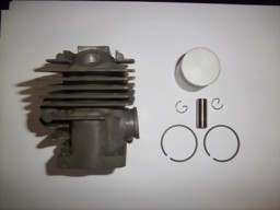 Zeige Details für Stihl FS 160 FS 180 FS 220 FS 220K FR 220 FS 280 FS 290 Zylinder inkl. Kolben 38 mm Bild von Stihl FS 160 FS 180 FS 220 FS 220K FR 220 FS 280 FS 290 Zylinder inkl. Kolben 38 mm